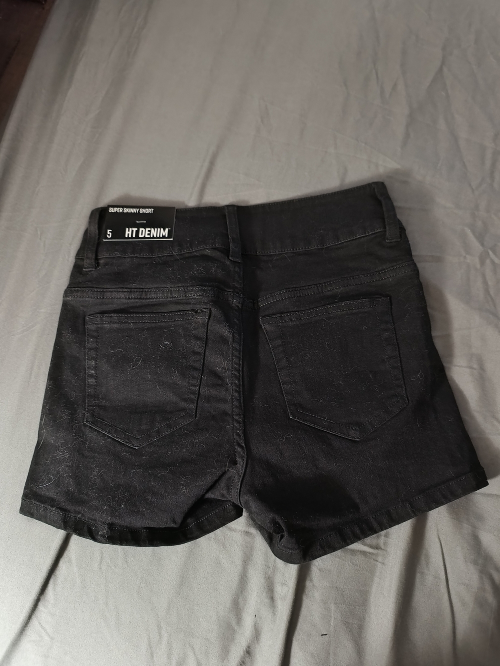 Hot Topic Black Buckle Strap Jean Shorts - Picture 2 of 4